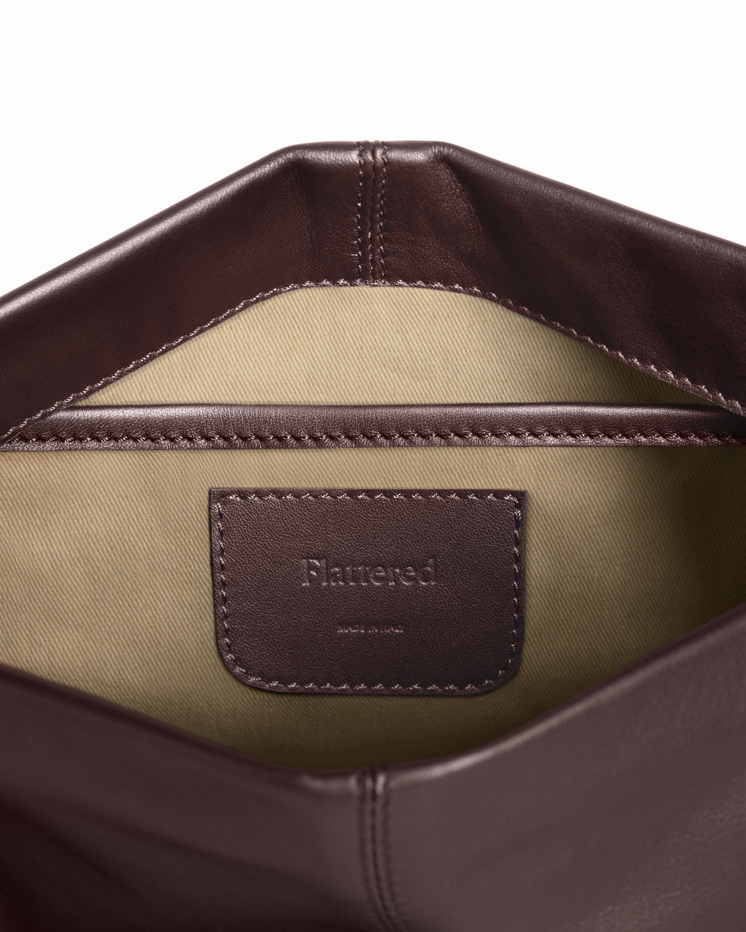 Clay Clutch Leather Burgundy