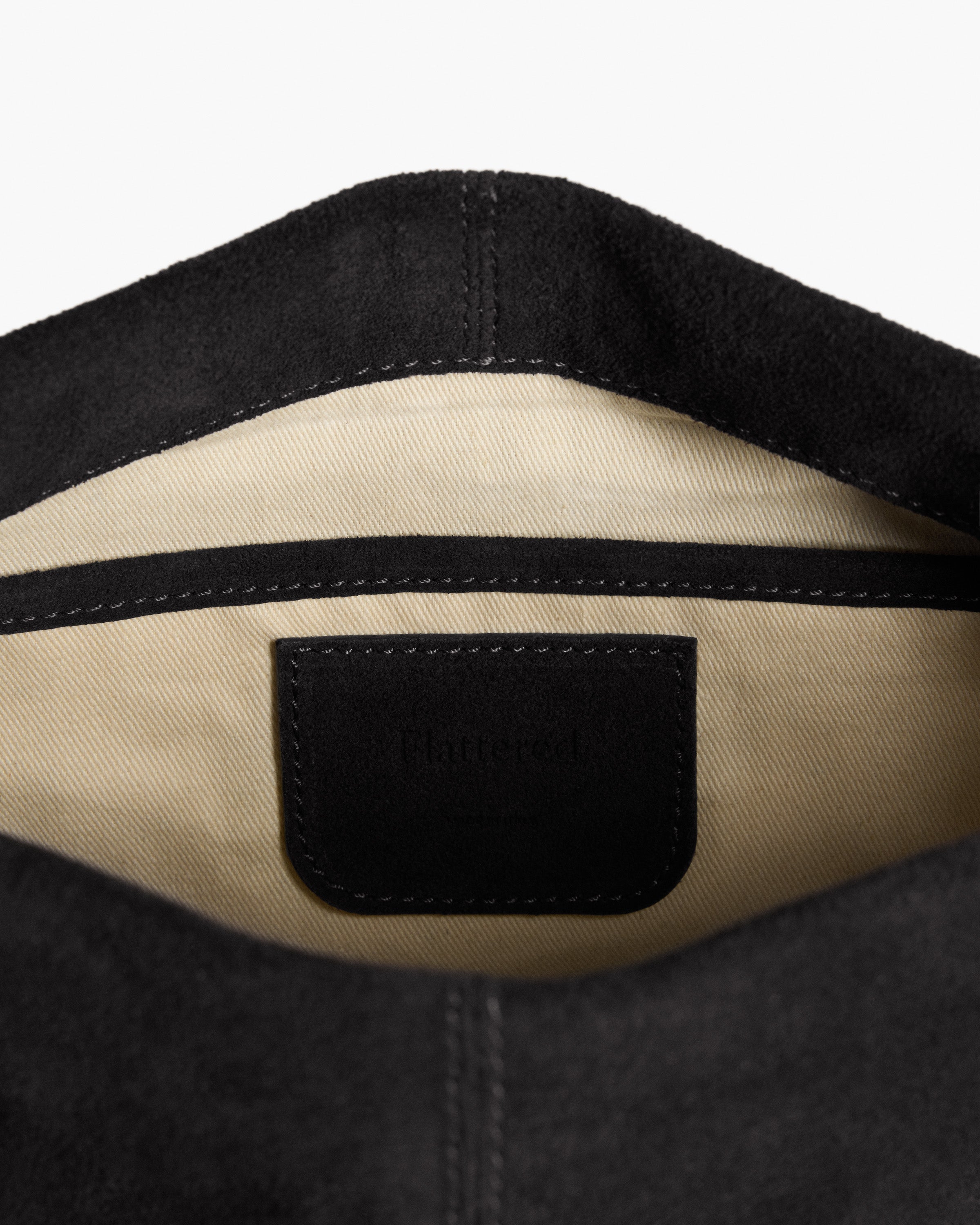 Clay Clutch Suede Black