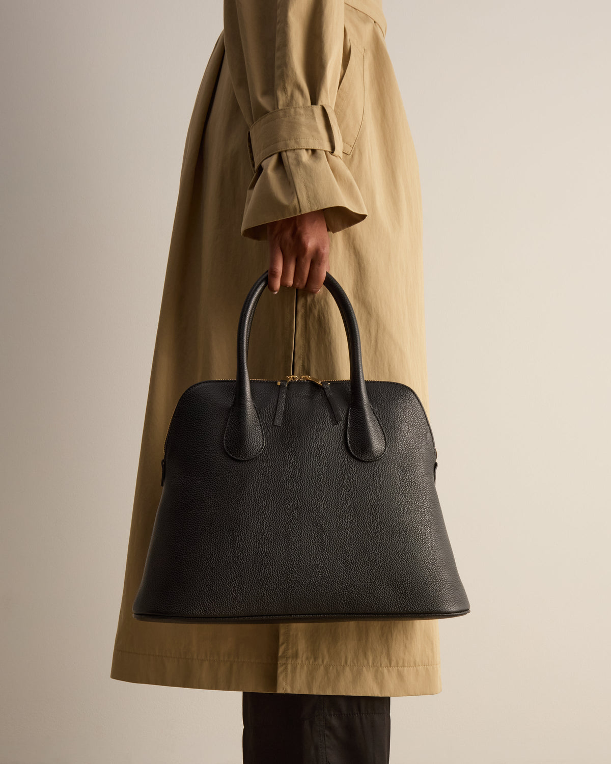 Des Portfolio Bag Grained Leather Black
