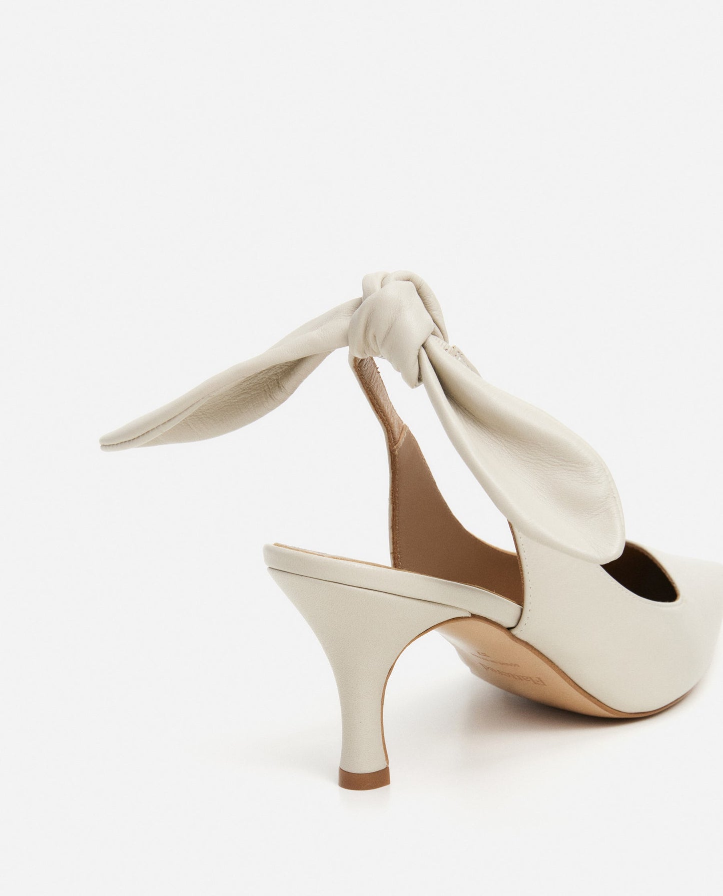 Franchesca Bow Leather Creme