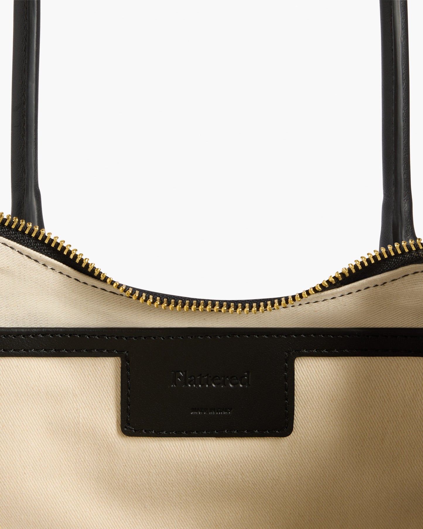 Gaia Shoulderbag Leather Black